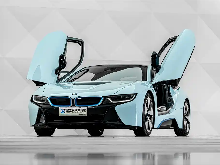 BMW i8 2019 — фото 8