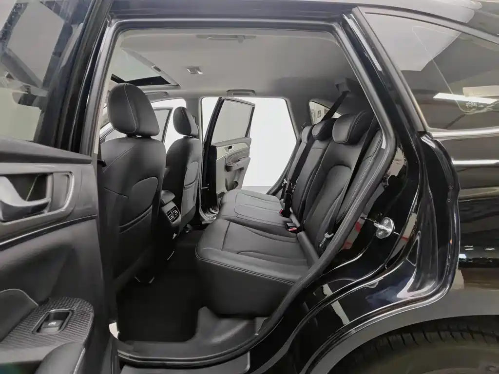 Haval M6 2022 — фото 10