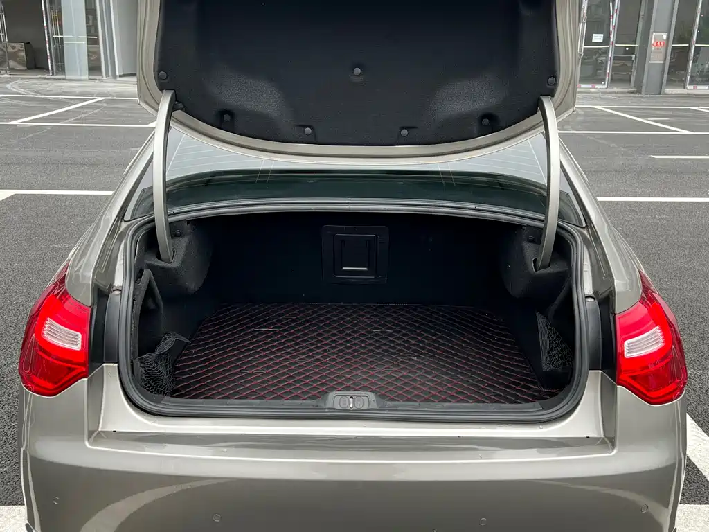 Citroen C5 2015 — фото 13