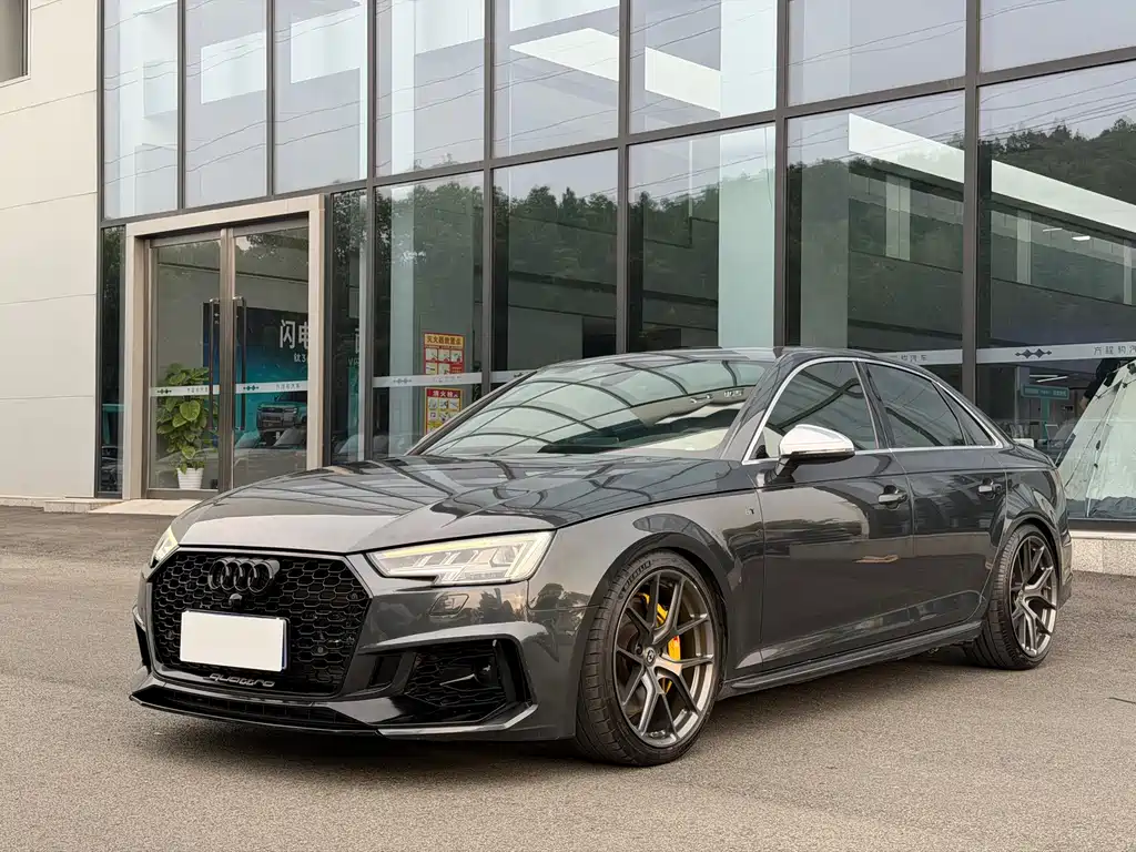 Audi S4 2019
