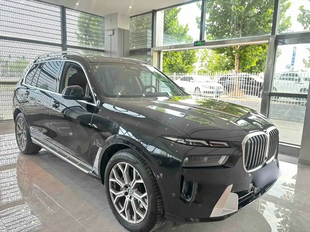 BMW X7 2023 — фото 8