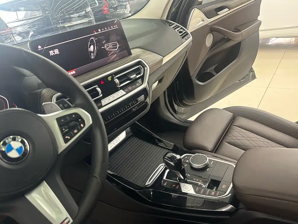 BMW X3 2022 — фото 16