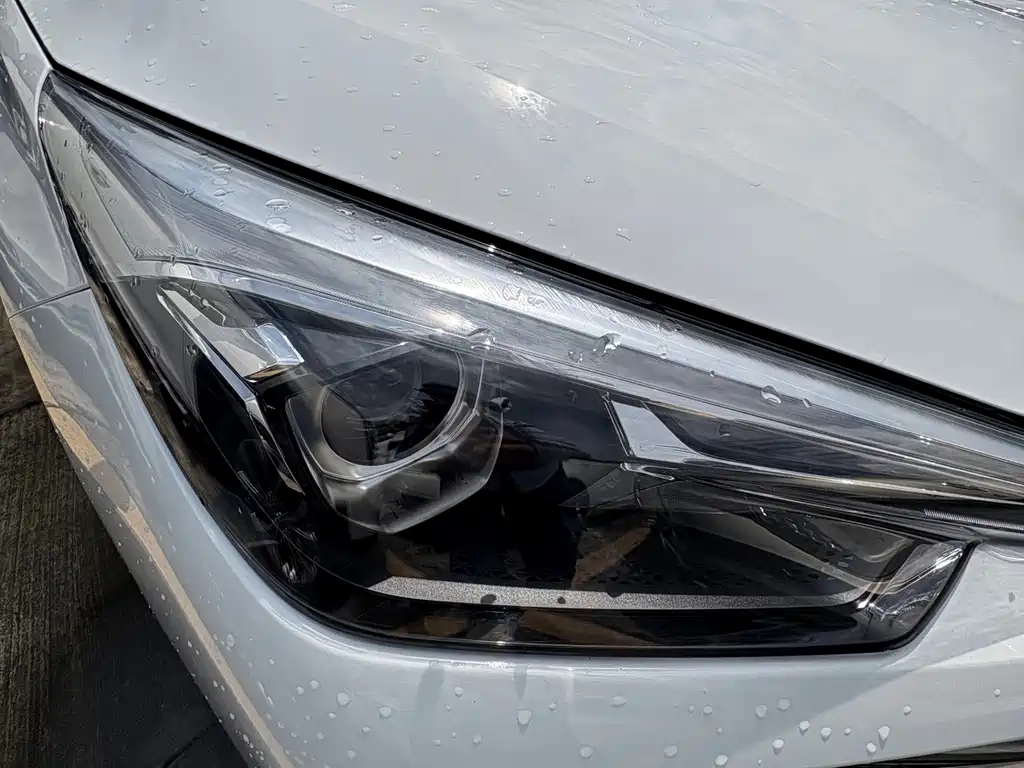 Roewe i5 2025