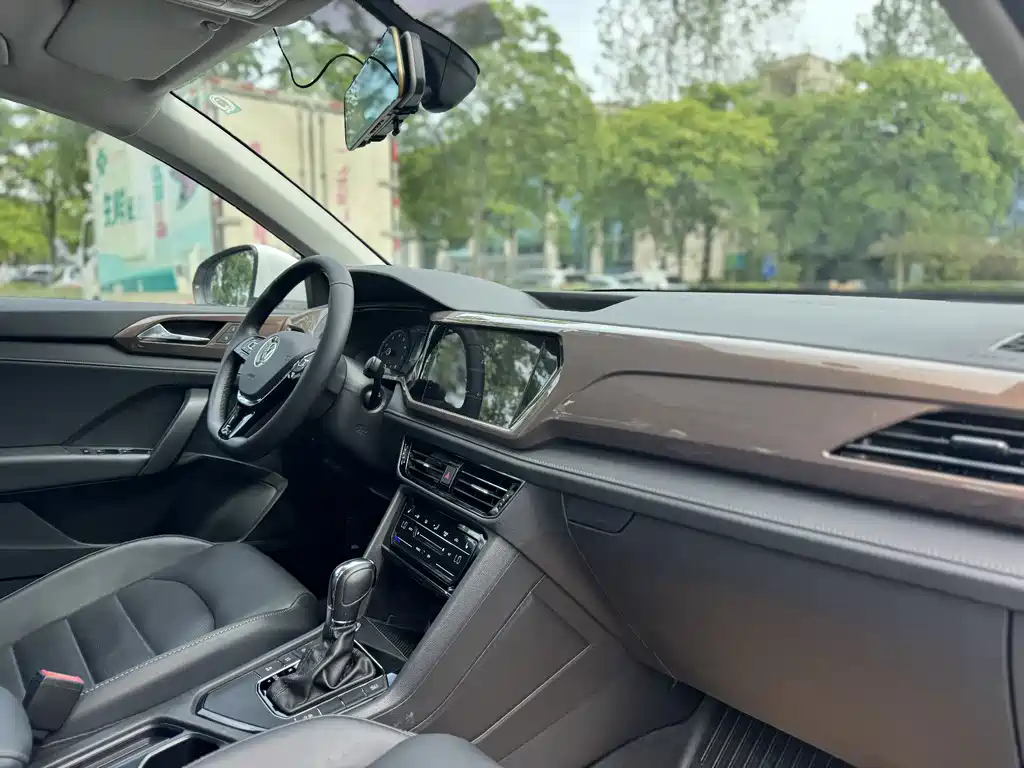 Volkswagen Tuyue 2021