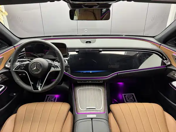 Mercedes-Benz E-Class 2025