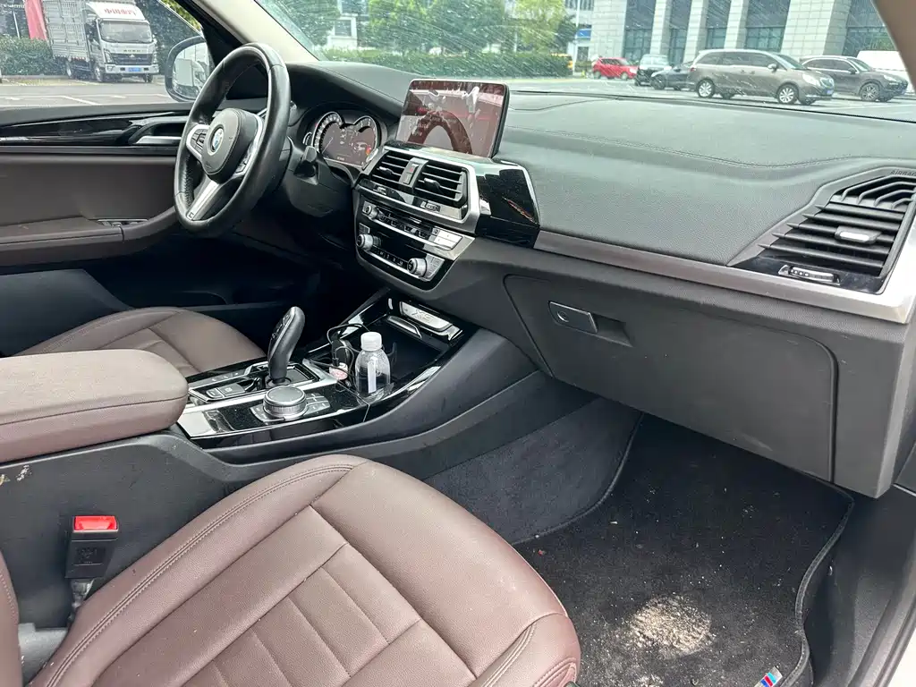BMW X3 2019 — фото 12