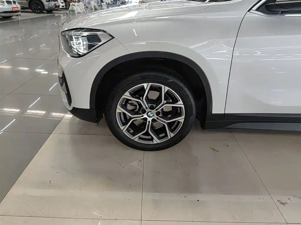 BMW X1 2022 — фото 23