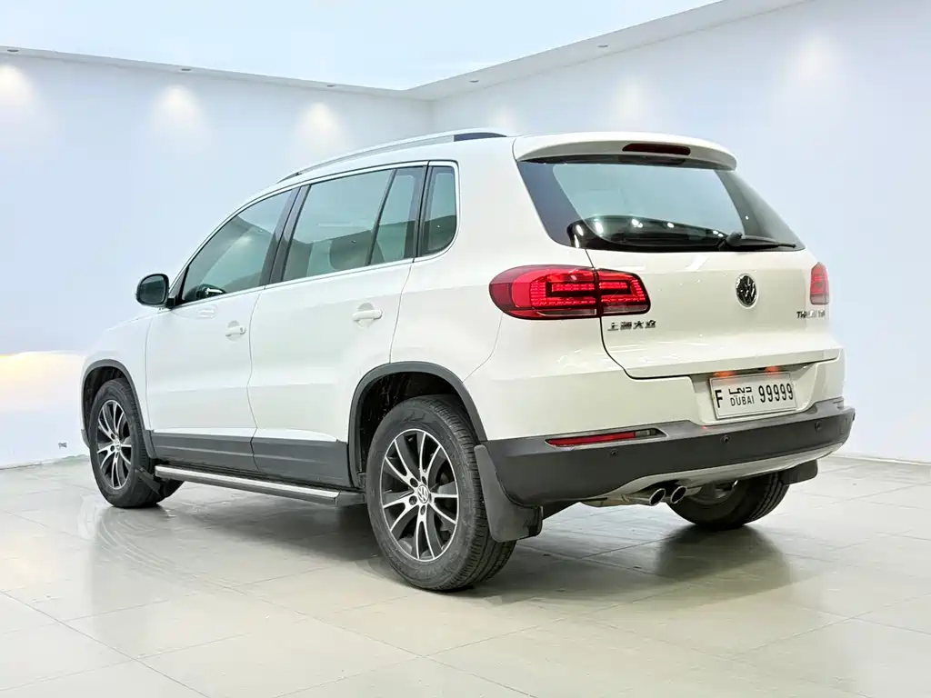 Volkswagen Tiguan 2013 — фото 15