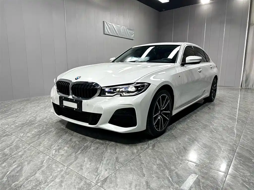 BMW 3 Series 2022