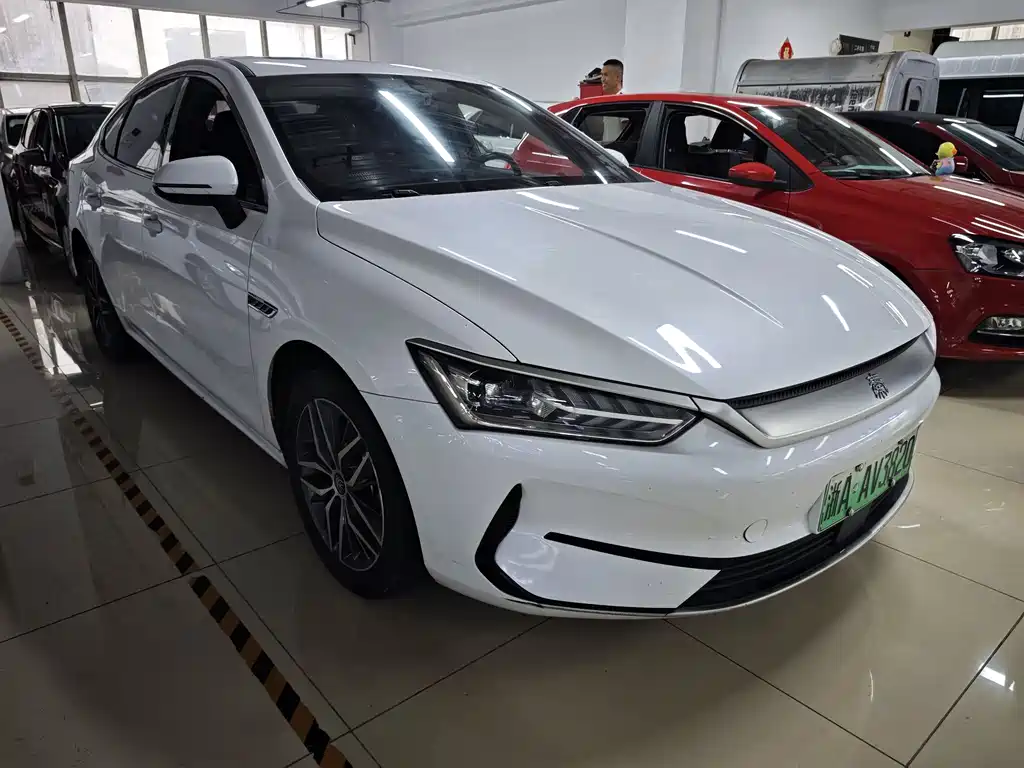 BYD Qin PLUS 2022 — фото 2