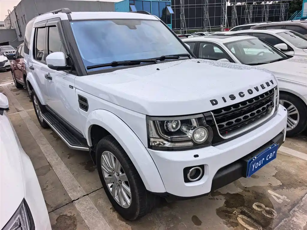 Land Rover Discovery 2013