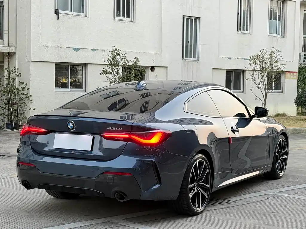 BMW 4 Series 2022 — фото 14