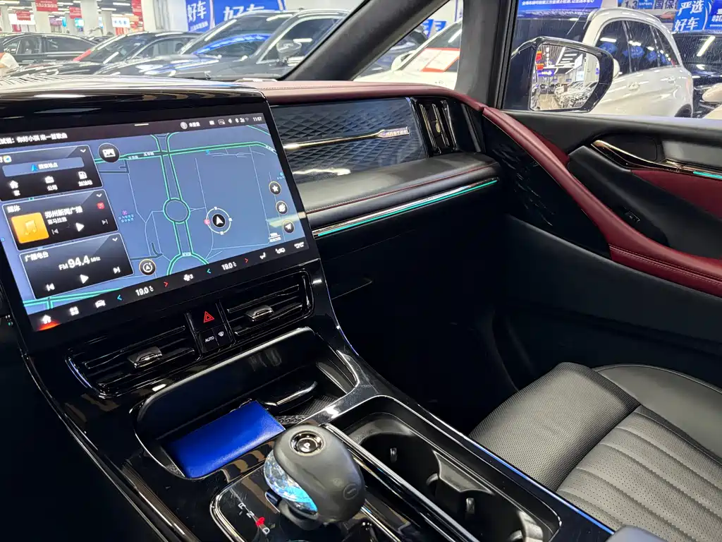 GAC Motor Trumpchi M8 2023 — фото 14