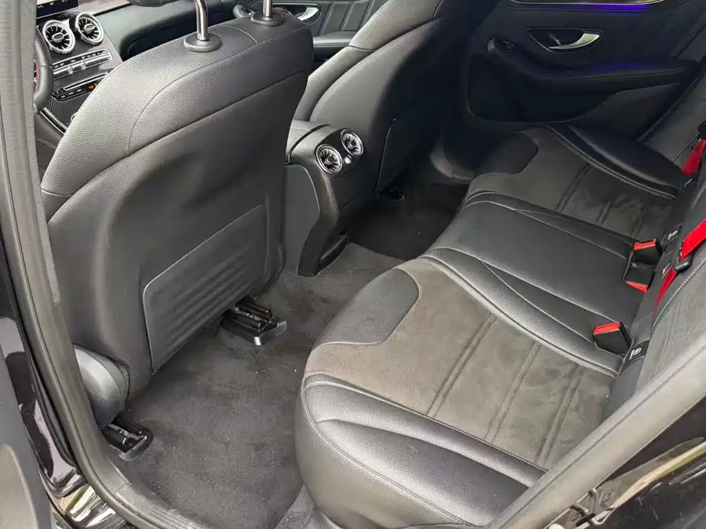 Mercedes-Benz GLC AMG 2019 — фото 10