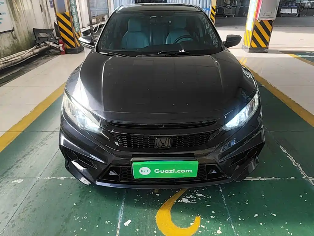 Honda Civic 2017 — фото 3