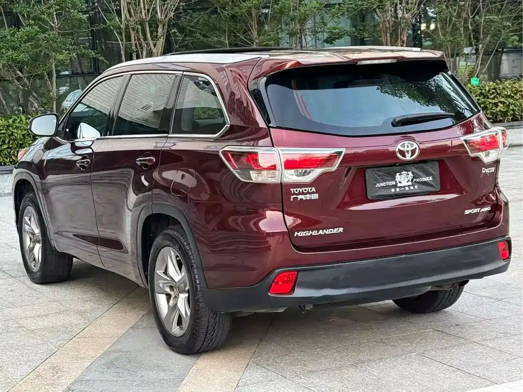 Toyota Highlander 2015