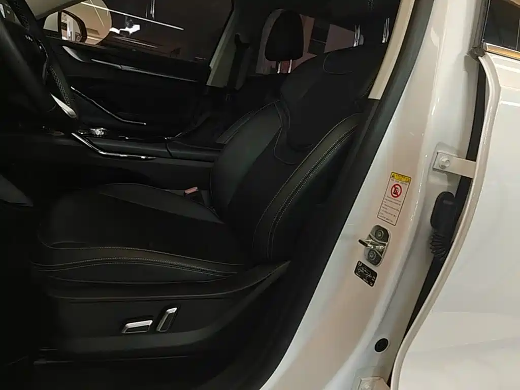 Haval H6 2022 — фото 15
