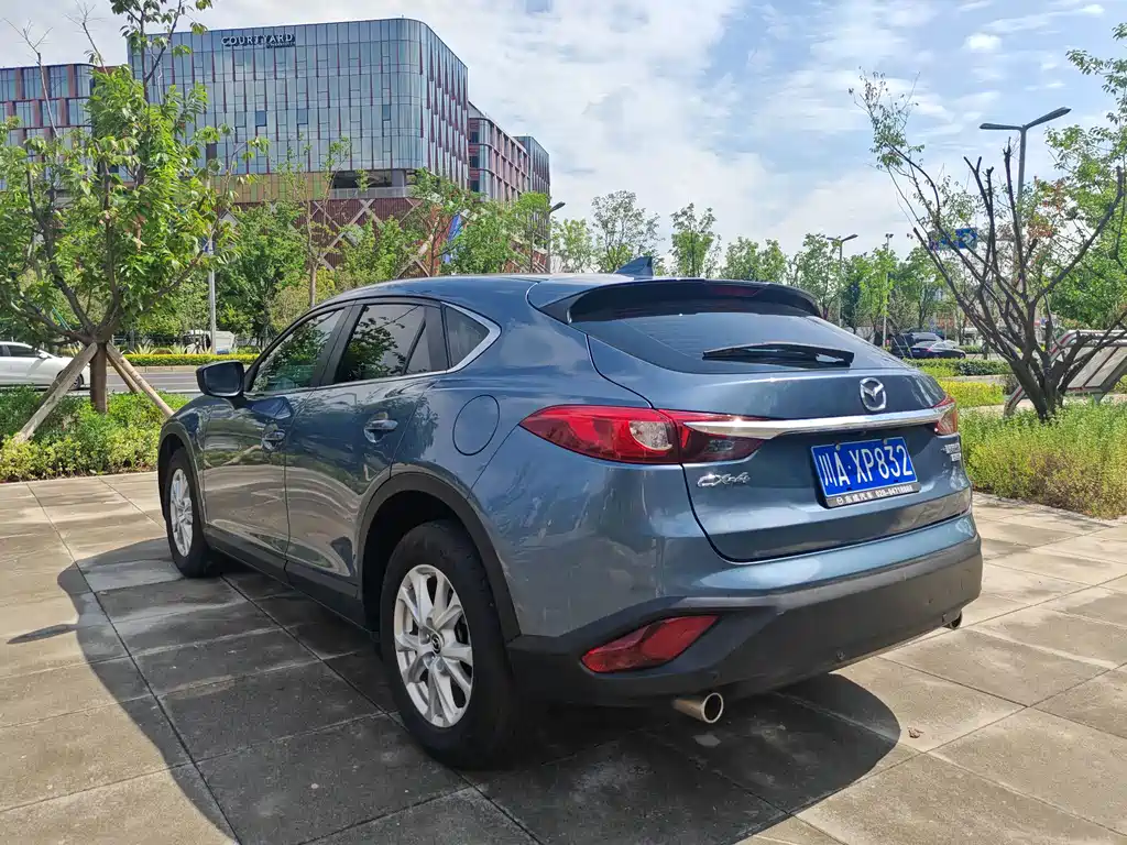 Mazda CX-4 2016