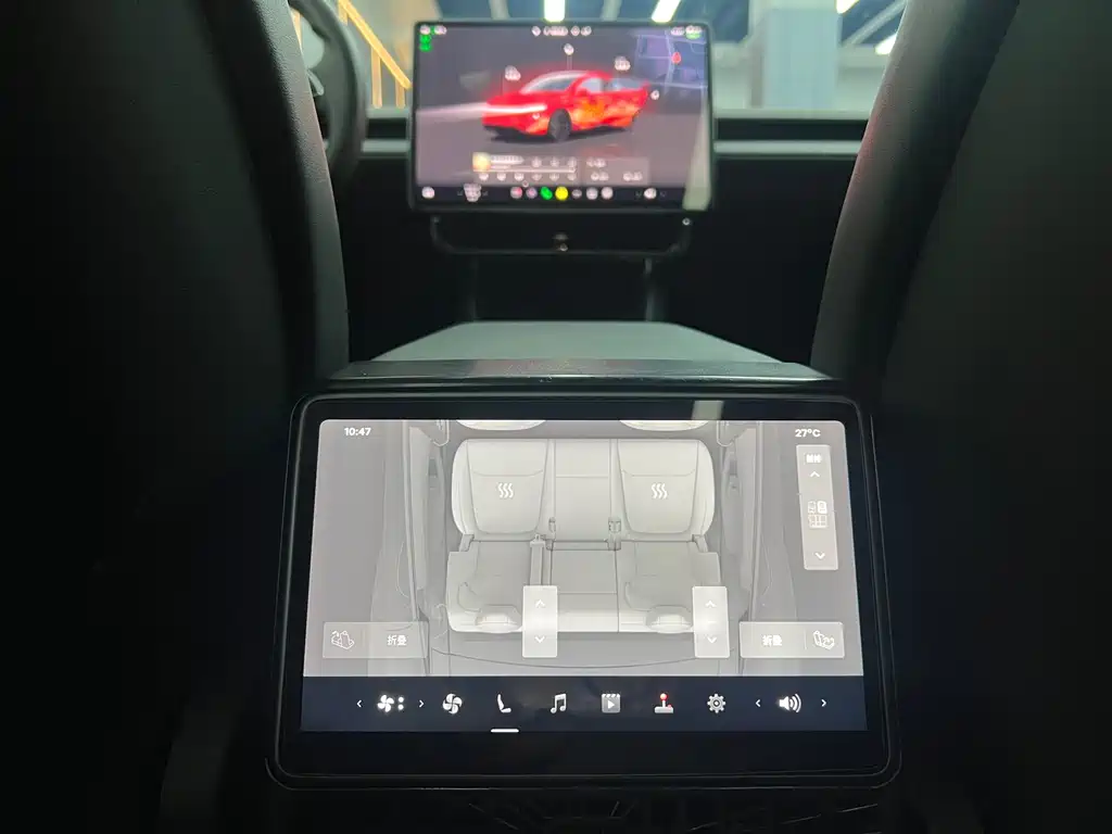 Tesla Model Y 2025 — фото 13