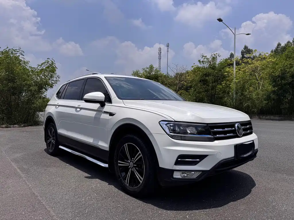 Volkswagen Tiguan L 2019