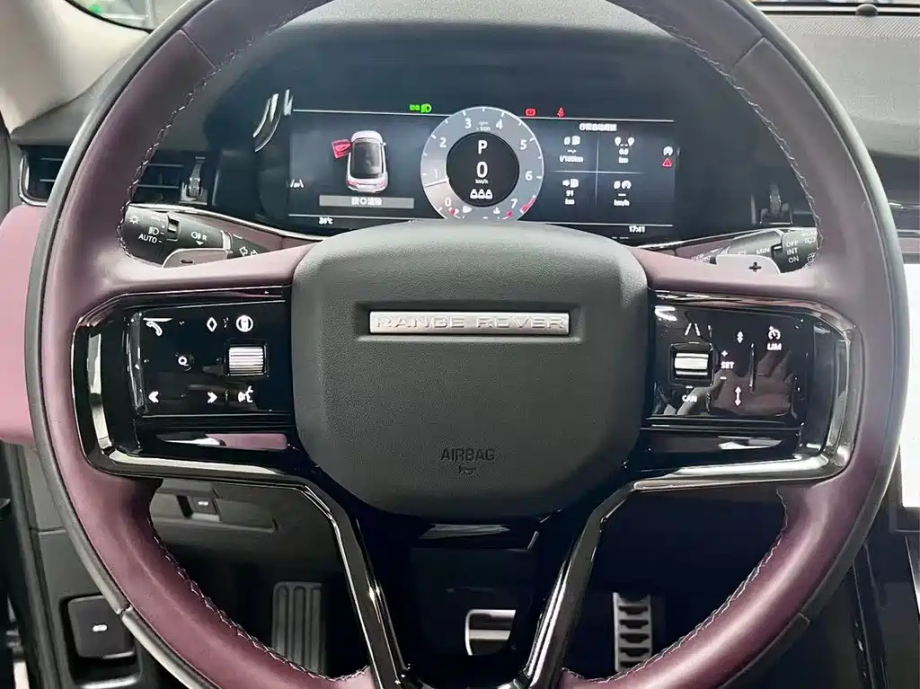Land Rover Evoque 2024 — фото 10