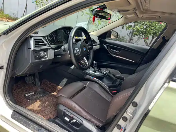 BMW 3 Series 2019
