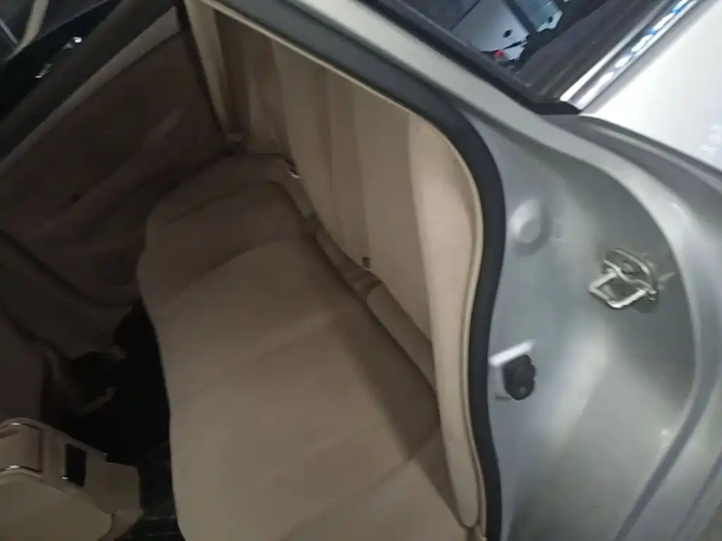 Nissan Sylphy 2017 — фото 17