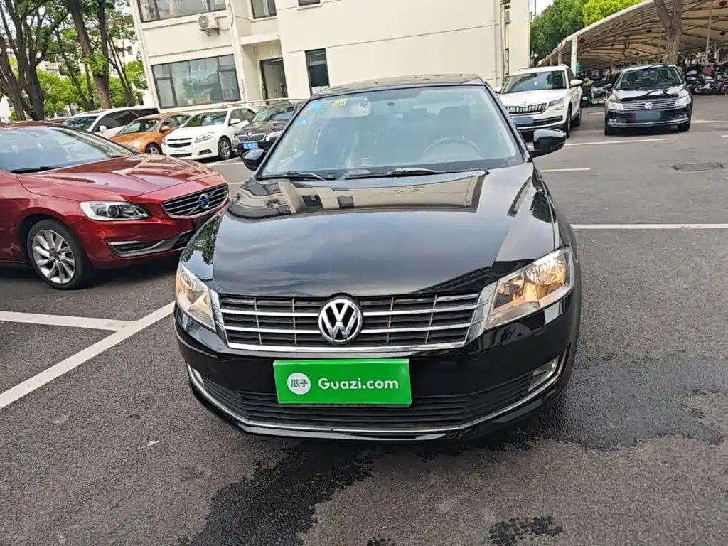 Volkswagen Lavida 2015