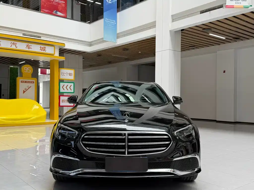 Mercedes-Benz E-Class 2022 — фото 2