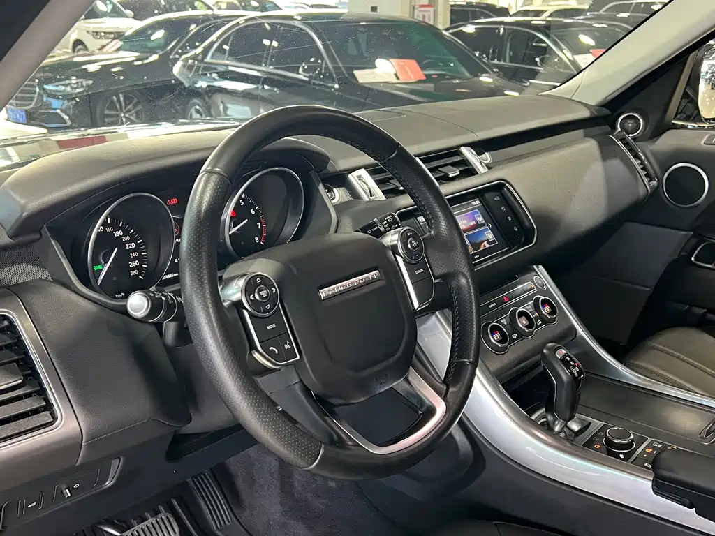 Land Rover Sport 2017 — фото 14