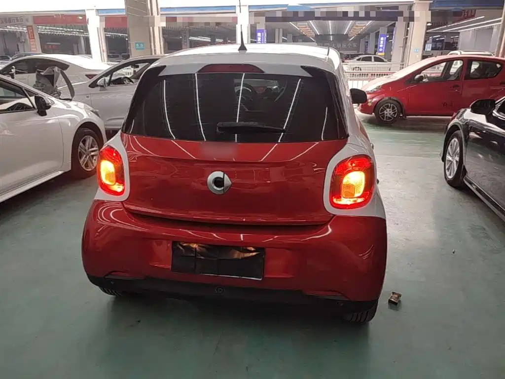 smart Forfour 2018 — фото 6