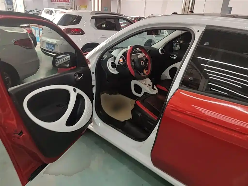 smart Forfour 2018 — фото 16