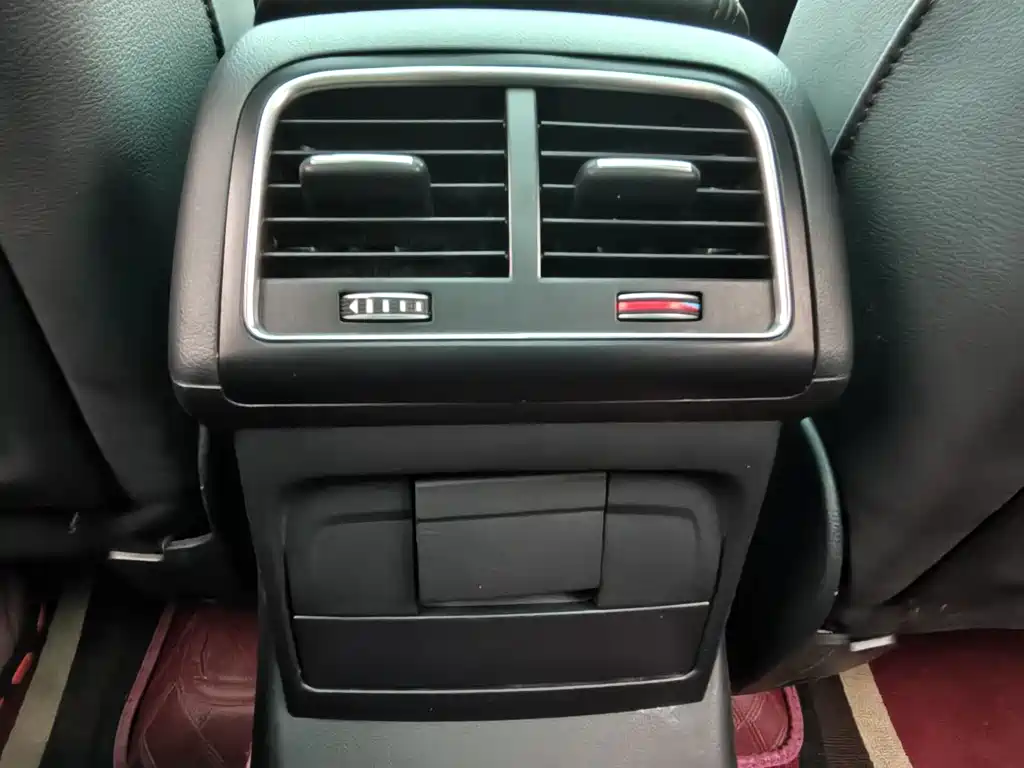Audi Q5 2017 — фото 13