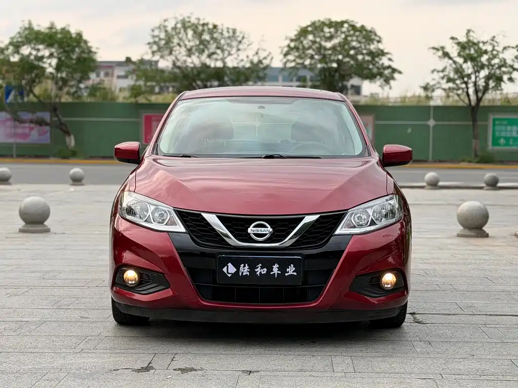 Nissan Tiida 2018 — фото 2