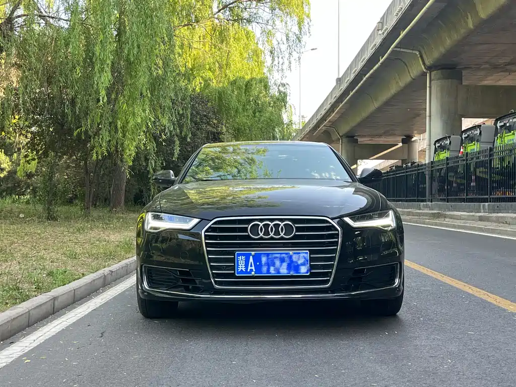 Audi A6L 2015 — фото 2