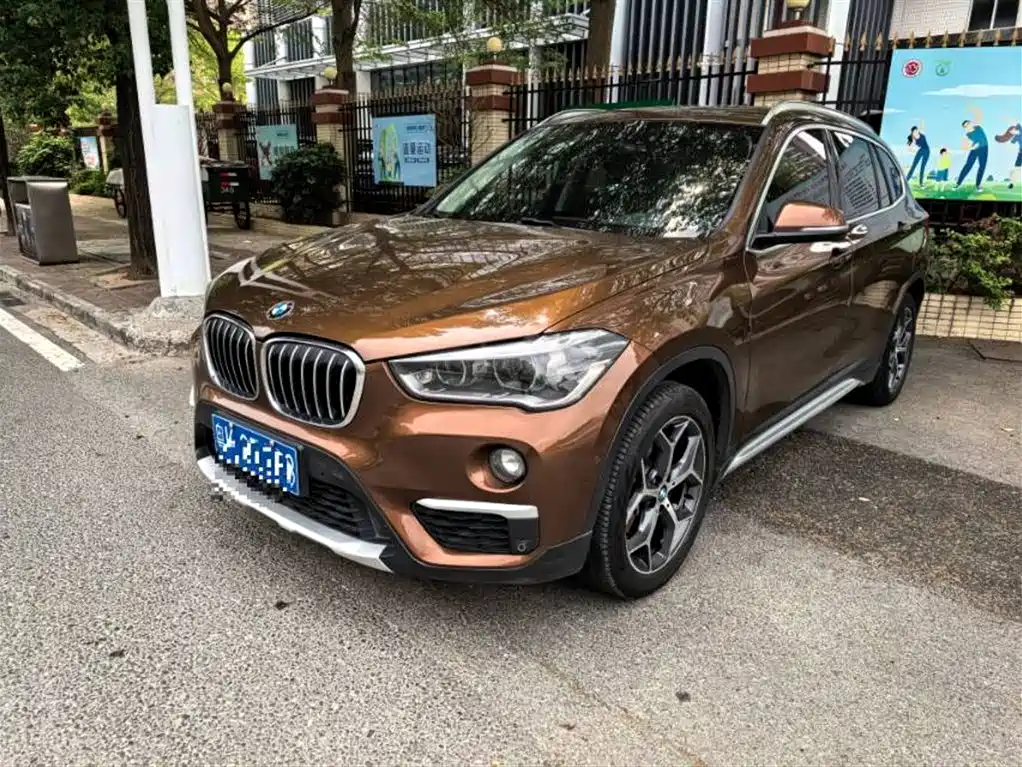 BMW X1 2016 — фото 1