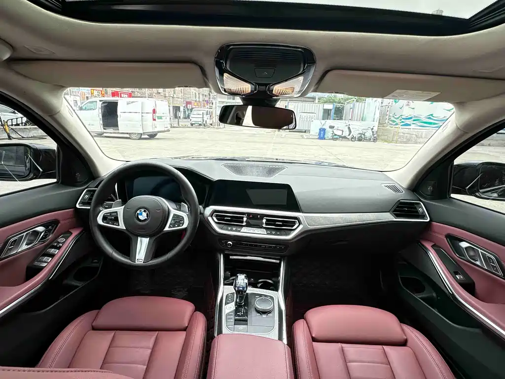 BMW 3 Series 2021