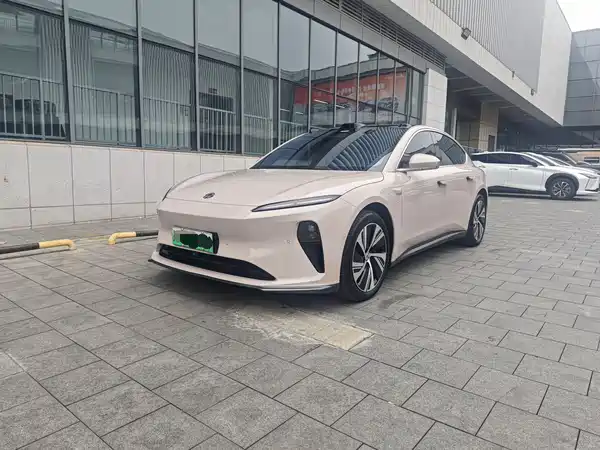 NIO ET5 2024