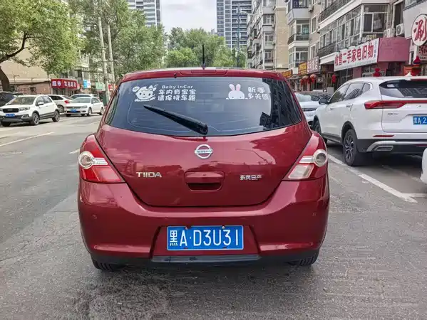 Nissan Tiida 2008