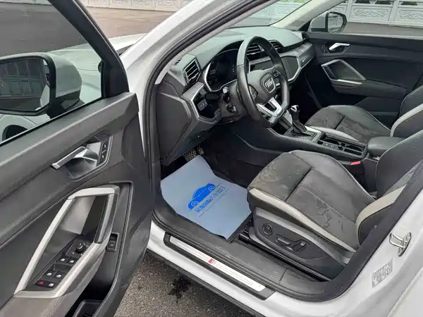 Audi Q3 2022