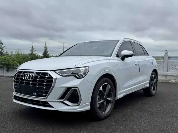 Audi Q3 2022