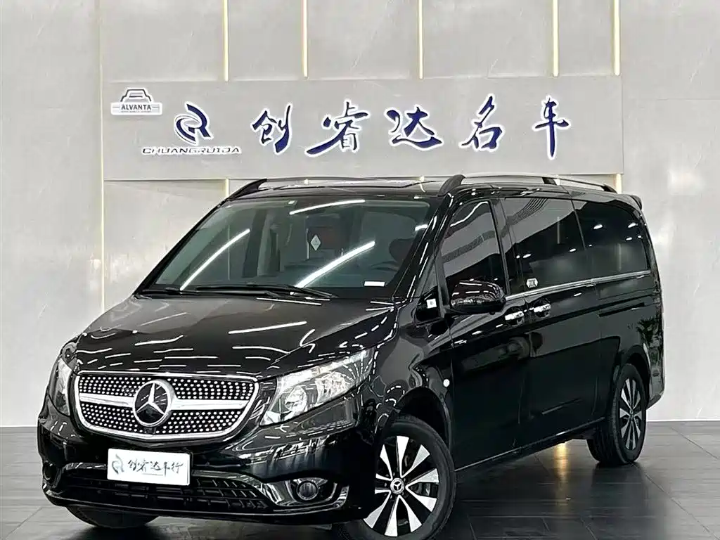 Mercedes-Benz Vito 2023 — фото 1