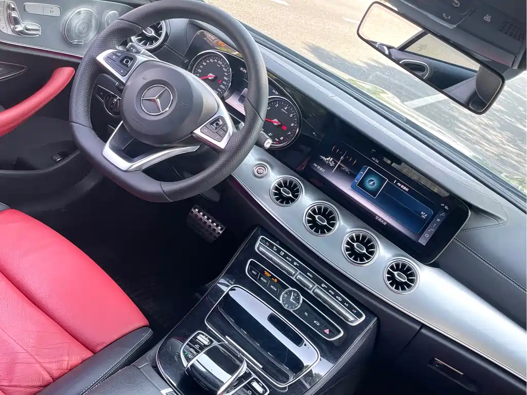 Mercedes-Benz E-Class 2018 — фото 11
