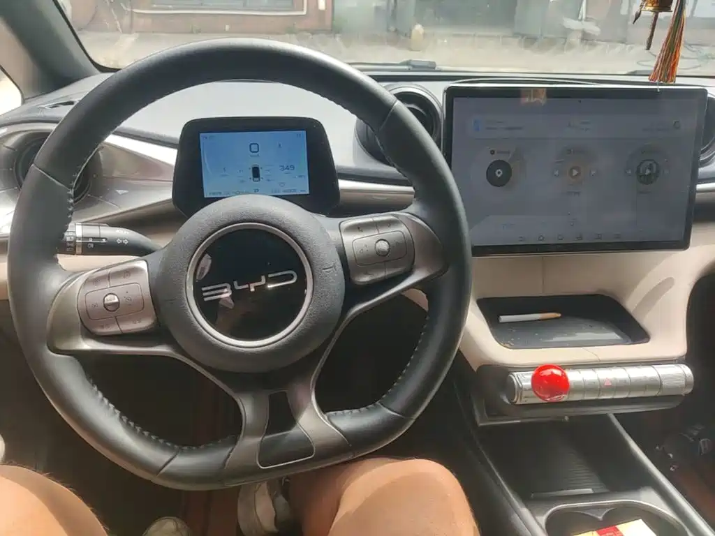 BYD Dolphin 2023