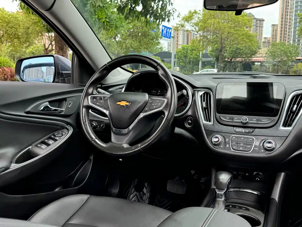Chevrolet Malibu XL 2022 — фото 12