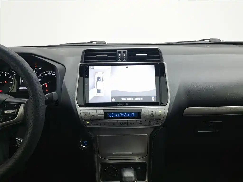 Toyota Prado 2019 — фото 12