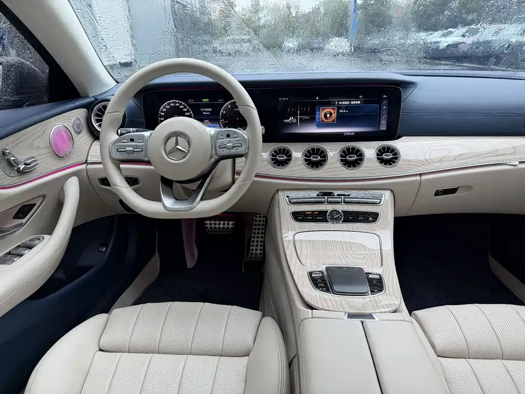 Mercedes-Benz E-Class 2020 — фото 14