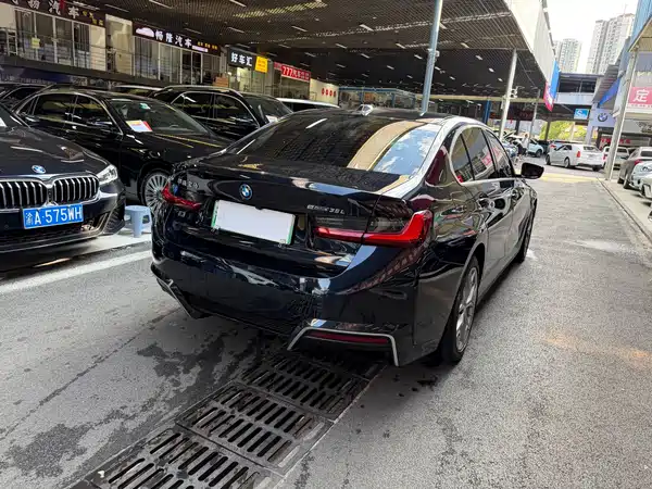 BMW i3 2023