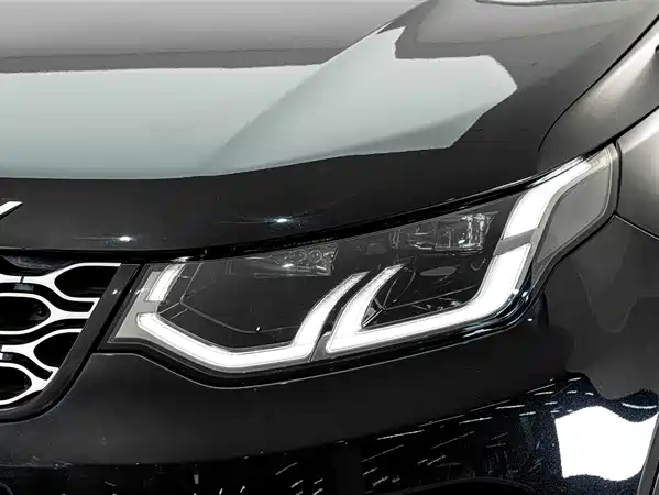 Land Rover Discovery Sport 2024