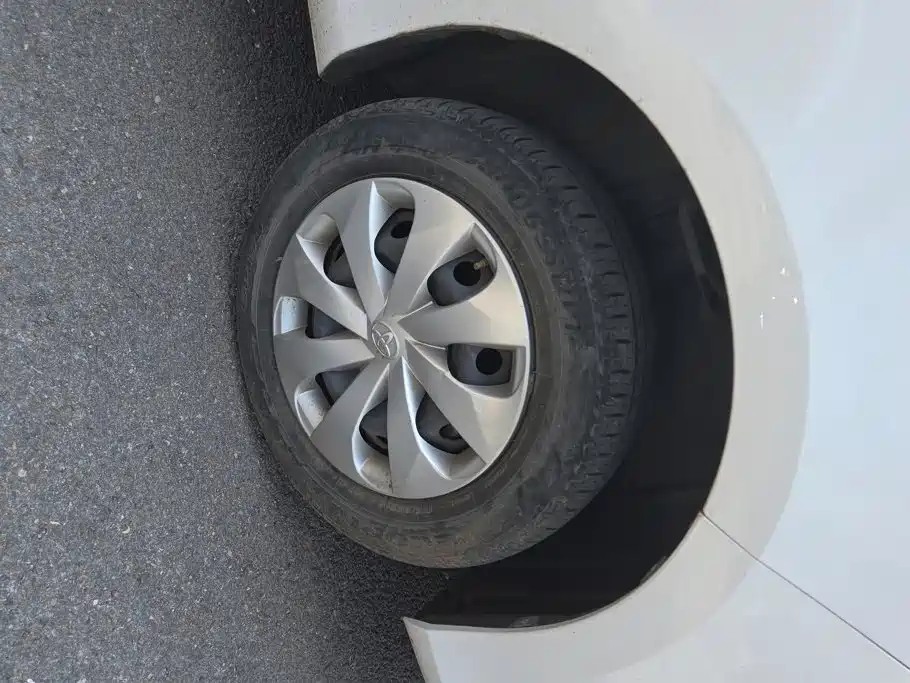 Toyota Yaris L 2019